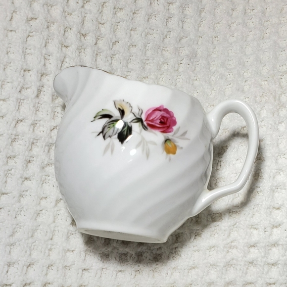 ROYAL ADDERLEY CREAMER & SUGAR BOWL - Picture 5 of 6